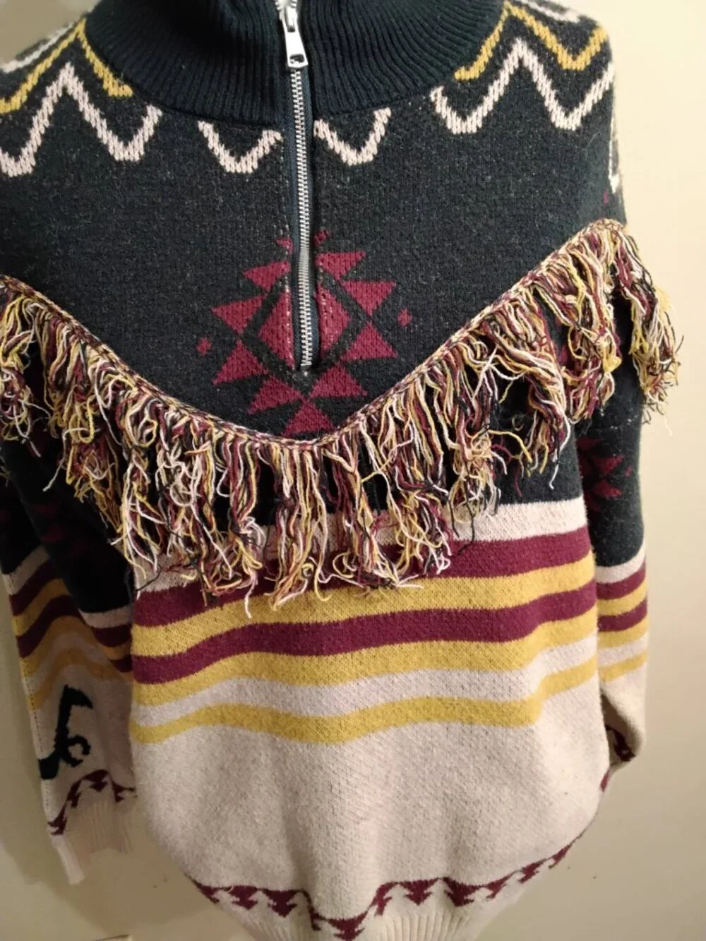 Sterling & Stitch Southwestern Fringe Pullover Sweater Size S Aztec Horse